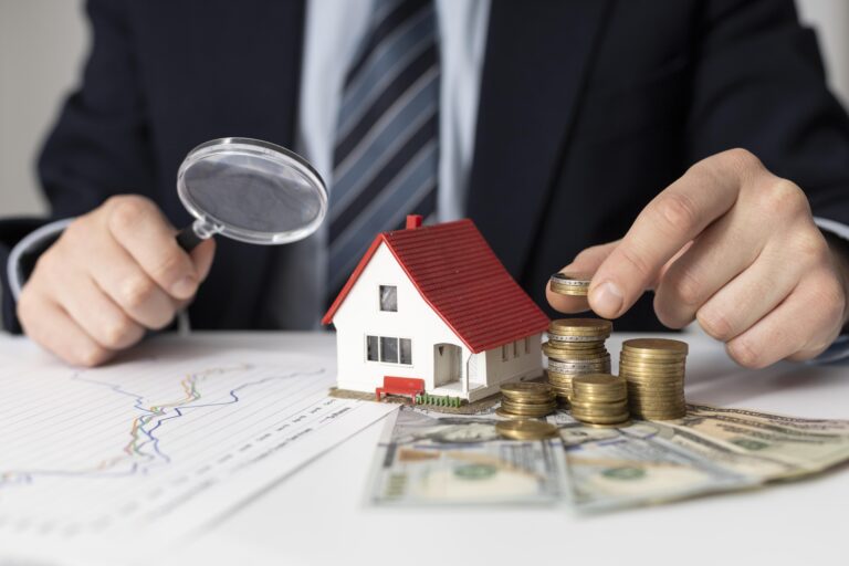 Exploring Real Estate Investments: Types and Advantages